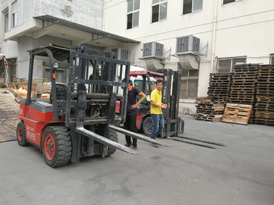 廈工叉車忠實(shí)的老客戶！感謝一路支持